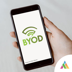 Smartphone avec logo BYOD + Logo Mozaik